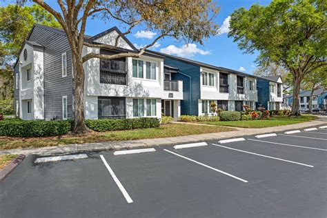 Cheap apartments in orlando under dollar700 - See 2 apartments for rent under $700 in Orlando, FL. Compare prices, choose amenities, view photos and find your ideal rental with ApartmentFinder.